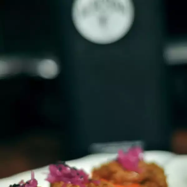 Las tostadas de Pato al Tequila Alacrán