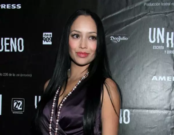 Maya Zapata solamente quiere que "Gravity" se corone como la gran ganadora en los Oscar.