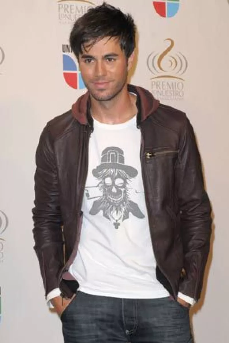 El cantante dijo estar encantado por participar en el proyecto de Luis de Llano y Marco Flavio Cruz.