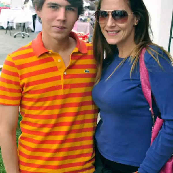 Andrés Ballesteros y Nydia Wise