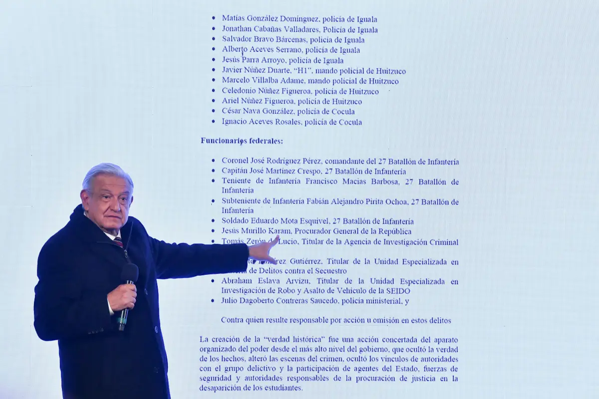 AMLO-Ayozinapa