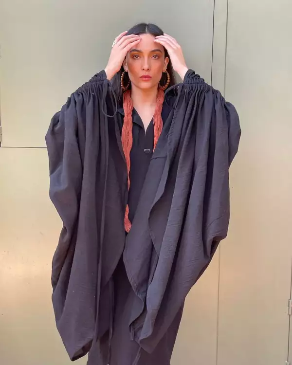 ALEJANDRA RAW.jpg