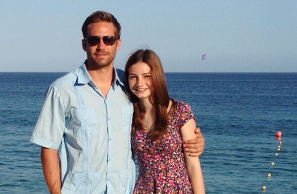La hija del actor demandó a la compañía automotriz por la muerte de su papá, ocurrida en 2013.