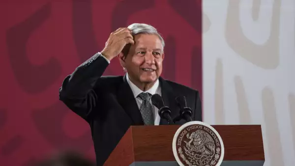 AMLO grito palacio nacional