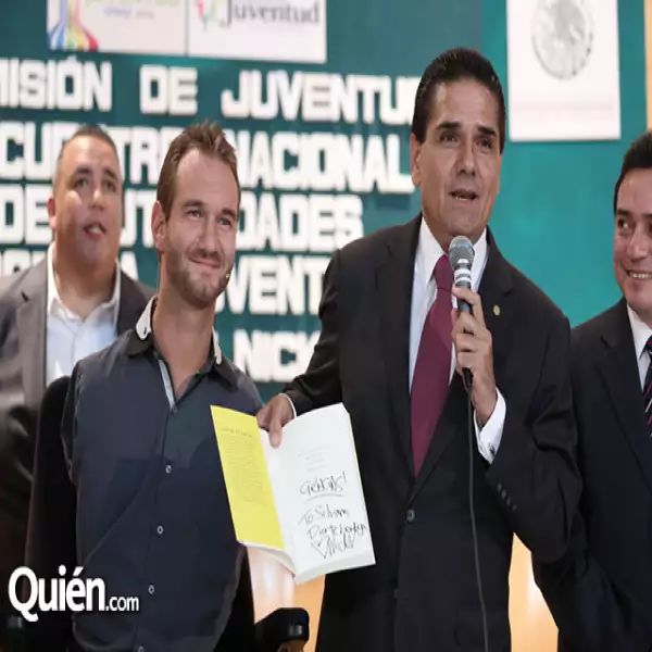 Nick Vijicic,Silvano Aureoles