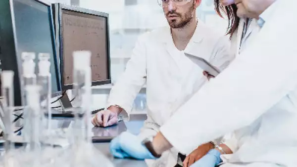 investigaci�n farmac�utica
