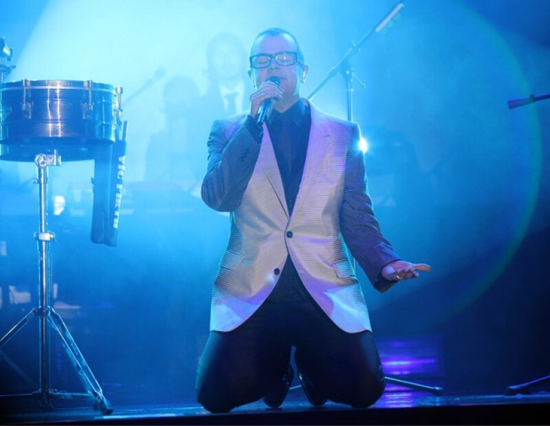 Syntek ofreció un concierto la noche de ayer en un importante centro de convenciones del sur de la Ciudad de México.