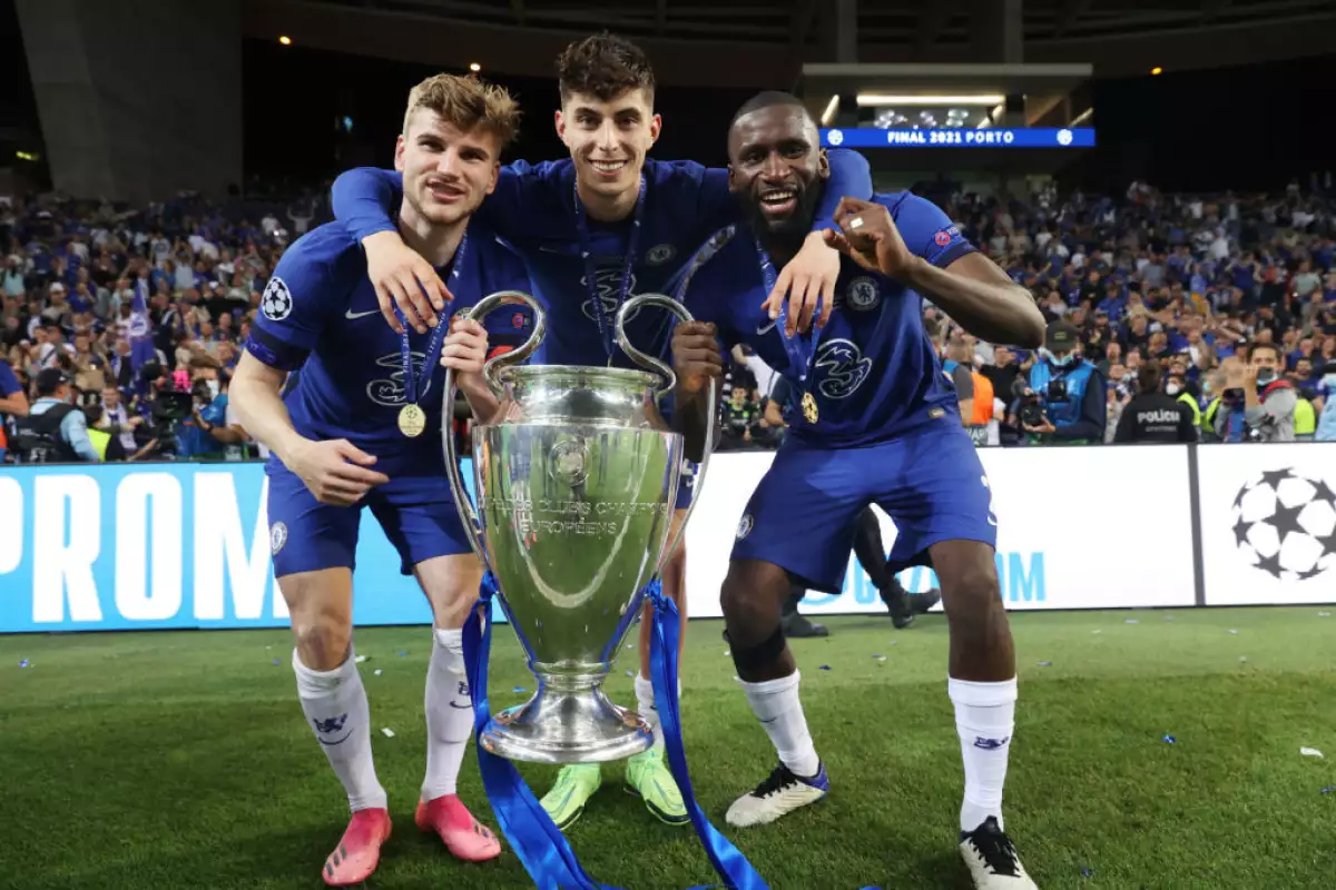 Chelsea win Champions League title