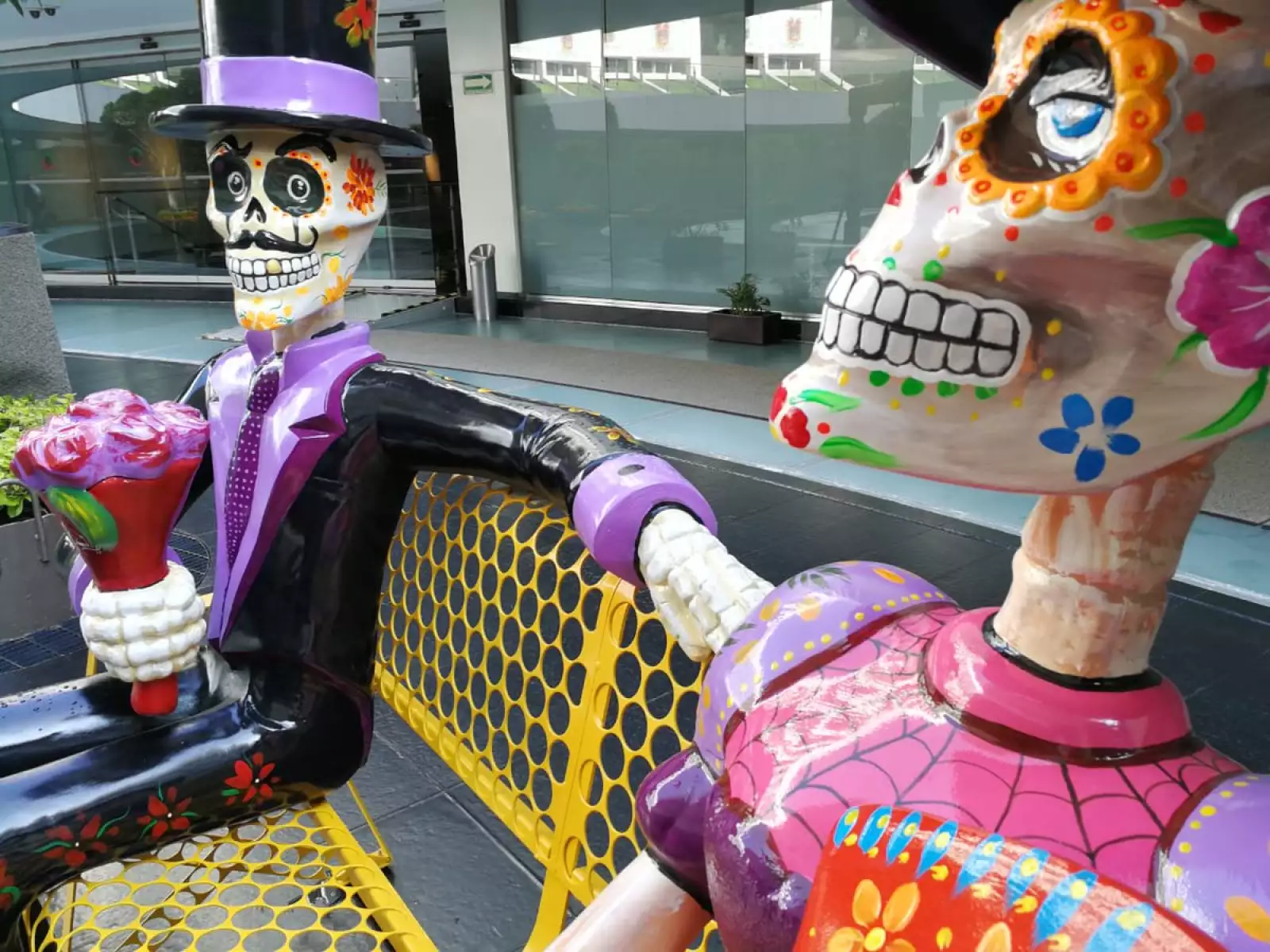 El senado también recibió la visita de la muerte