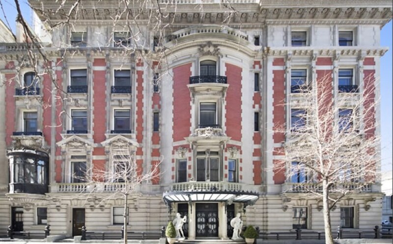 Con casi 2 mil metros cuadrados de extensión, la casa que data de principios del siglo pasado se encuentra en el Upper East Side.