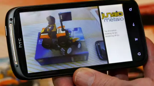 En el CES se presentó un ‘smartphone’ HTC que permite ver apps de realidad aumentada.