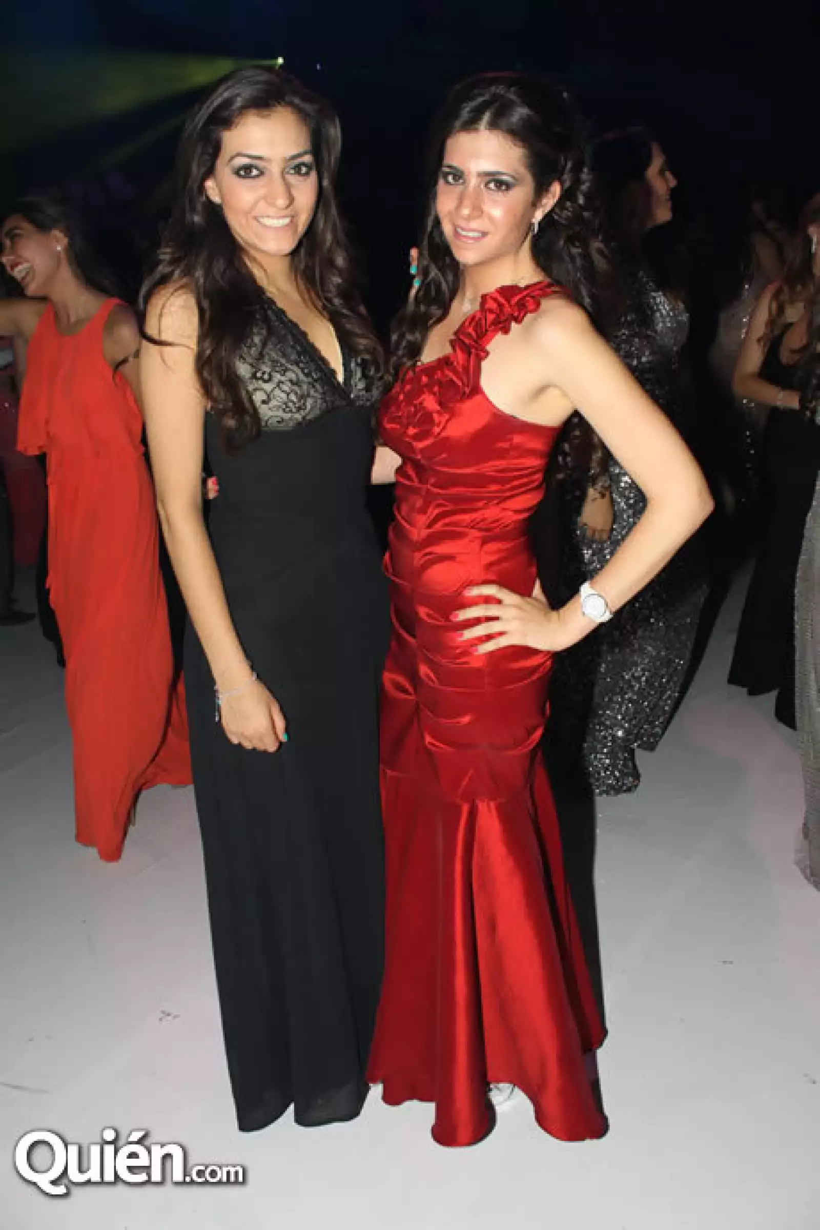 Valerie y Jeniffer Canavati