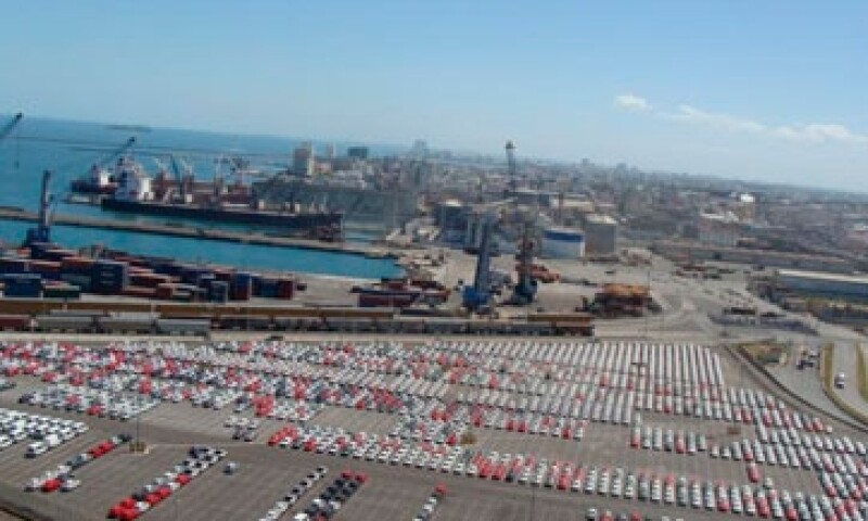 Puerto-L�zaro-C�rdenas01