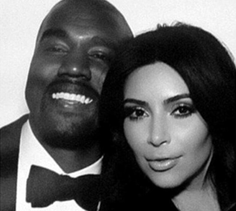 Kanye y Kim durante la recepción de su boda este sábado 24 de mayo.