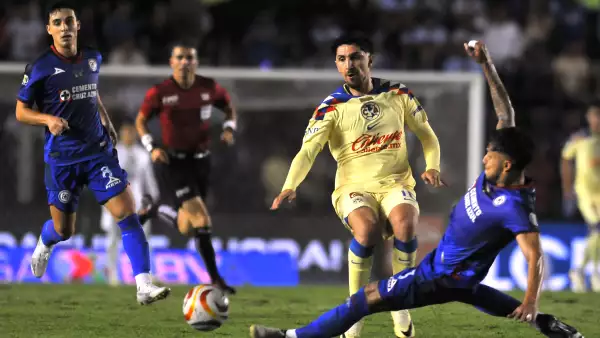 Cruz Azul y América empatan en partido de Ida de la final de Liga Mx