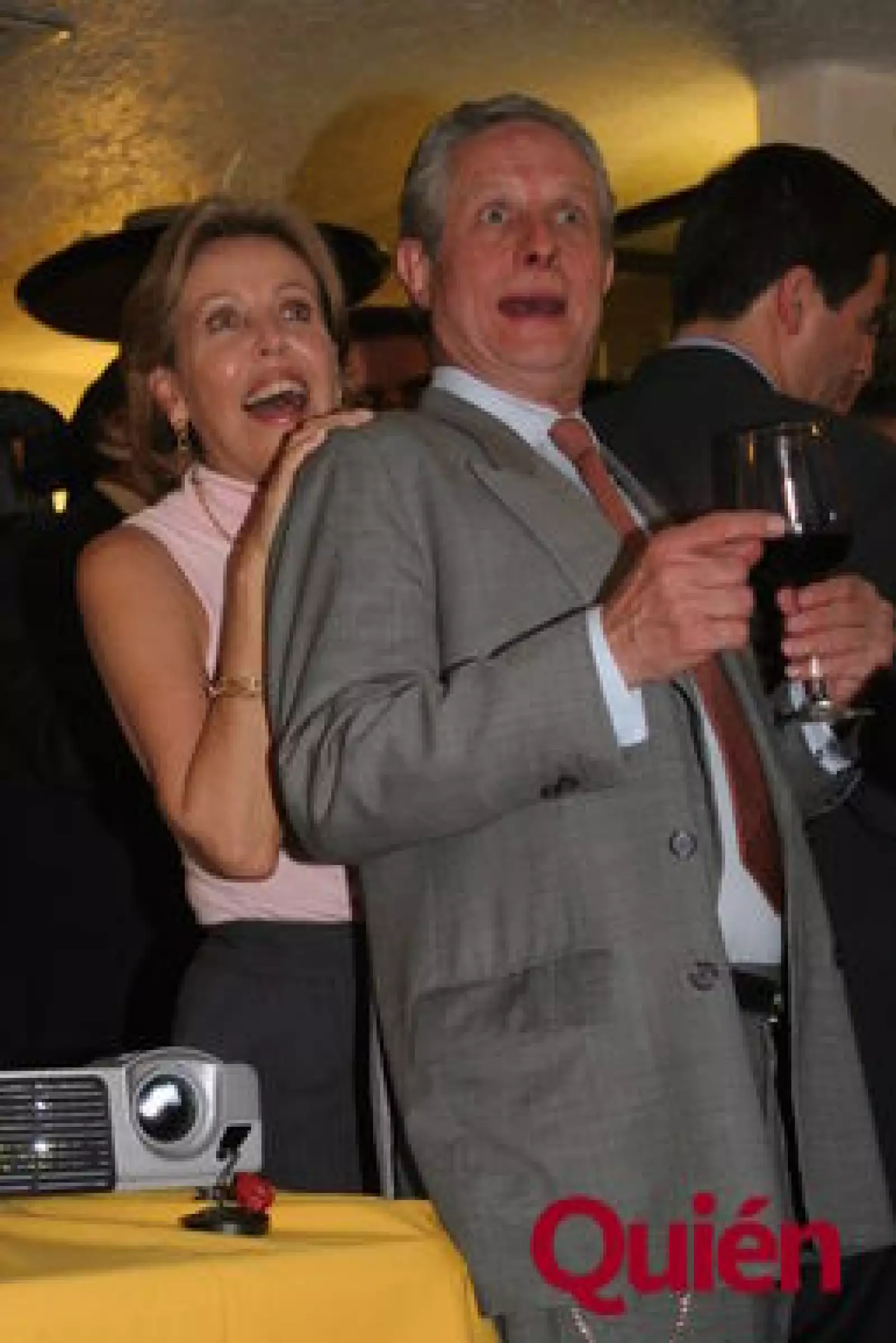 Gloria Amtmann, Luis Legarreta