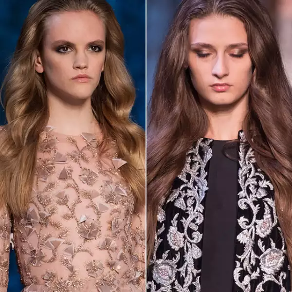 Las modelos de Ralph e Russo llevaron el pelo largo y suelto con ondas suaves y naturales. Las sombras en los ojos fueron cafés y bronceadas y los labios llevaron brillo para un look otoñal.