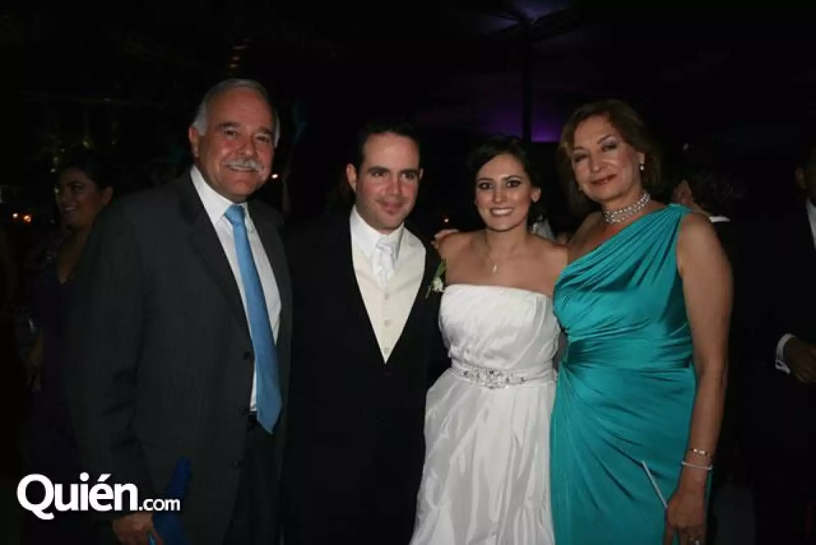 Alejandro González Alcocer,Alejandro Zapata,Marcela Suárez del Real de Zapata y Rosalba de González Alcocer