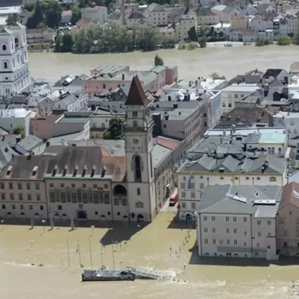 ciudad passau inundada