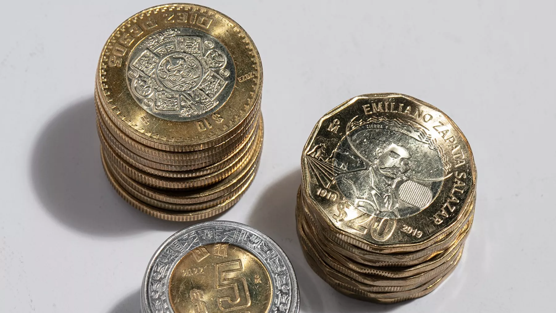 El peso mexicano se recupera a la espera de la decisión de la Fed