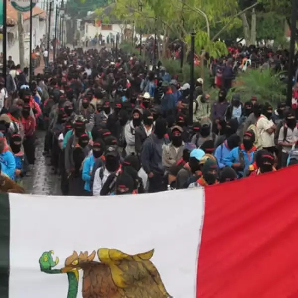 marcha de zapatistas en chiapas