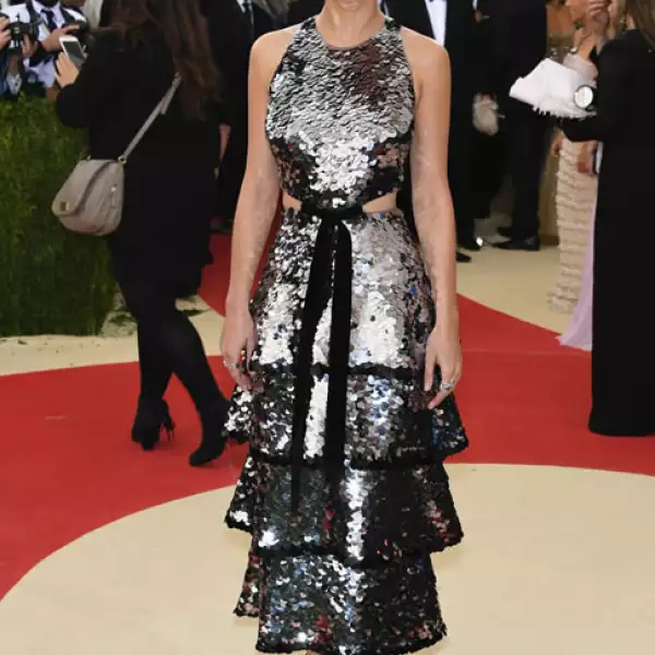 Brie Larson en Proenza Schouler.