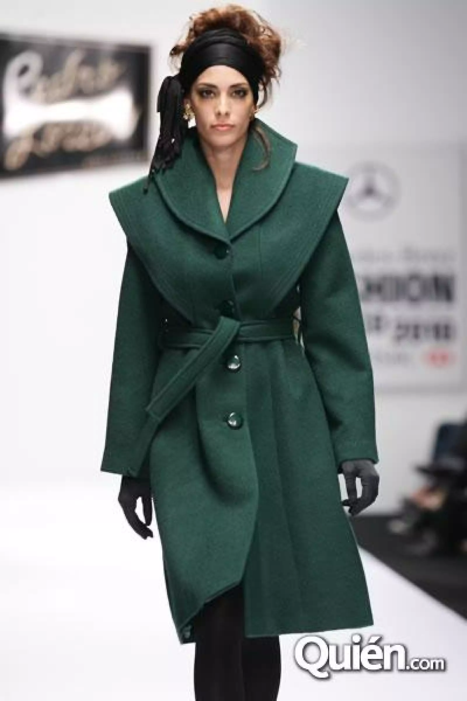 MBFM Pasarela Pedro Loredo