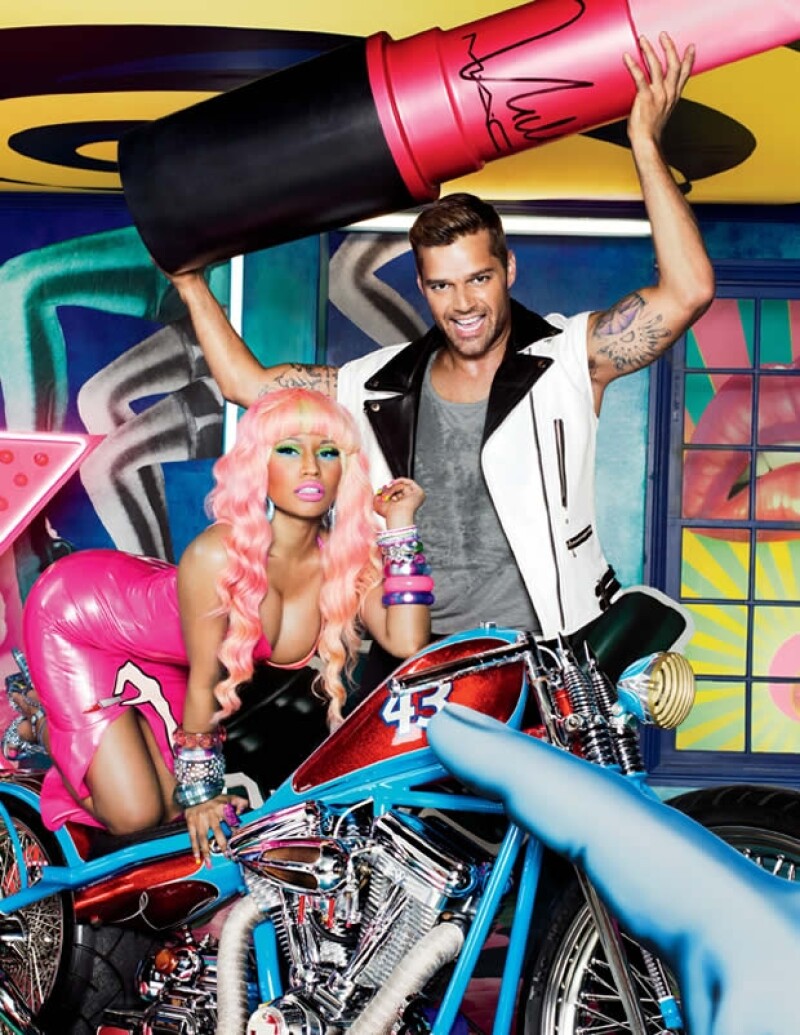 El cantante puertorriqueño posó junto a Nicki Minaj para David LaChapelle pues ambos son los voceros de la campaña Viva Glam 2012.
