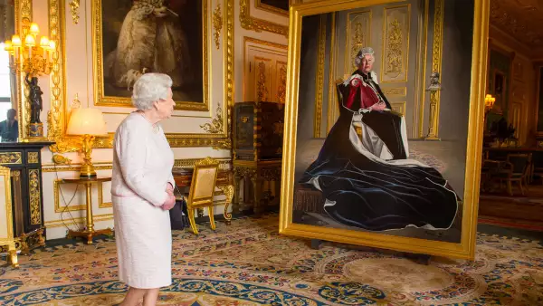 Reina Isabel II