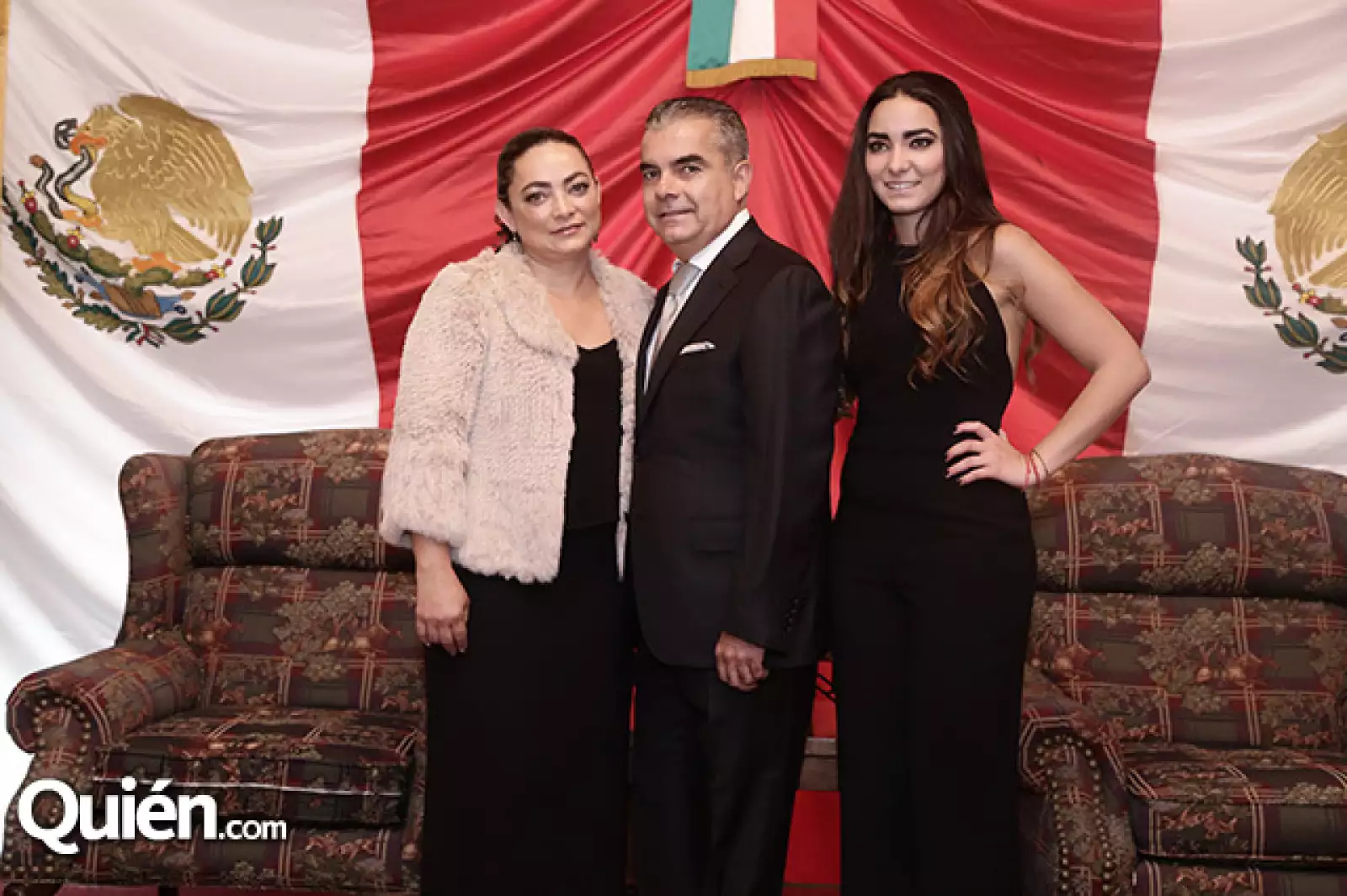 Lourdes, Jesus y Brianda Pérez Negron