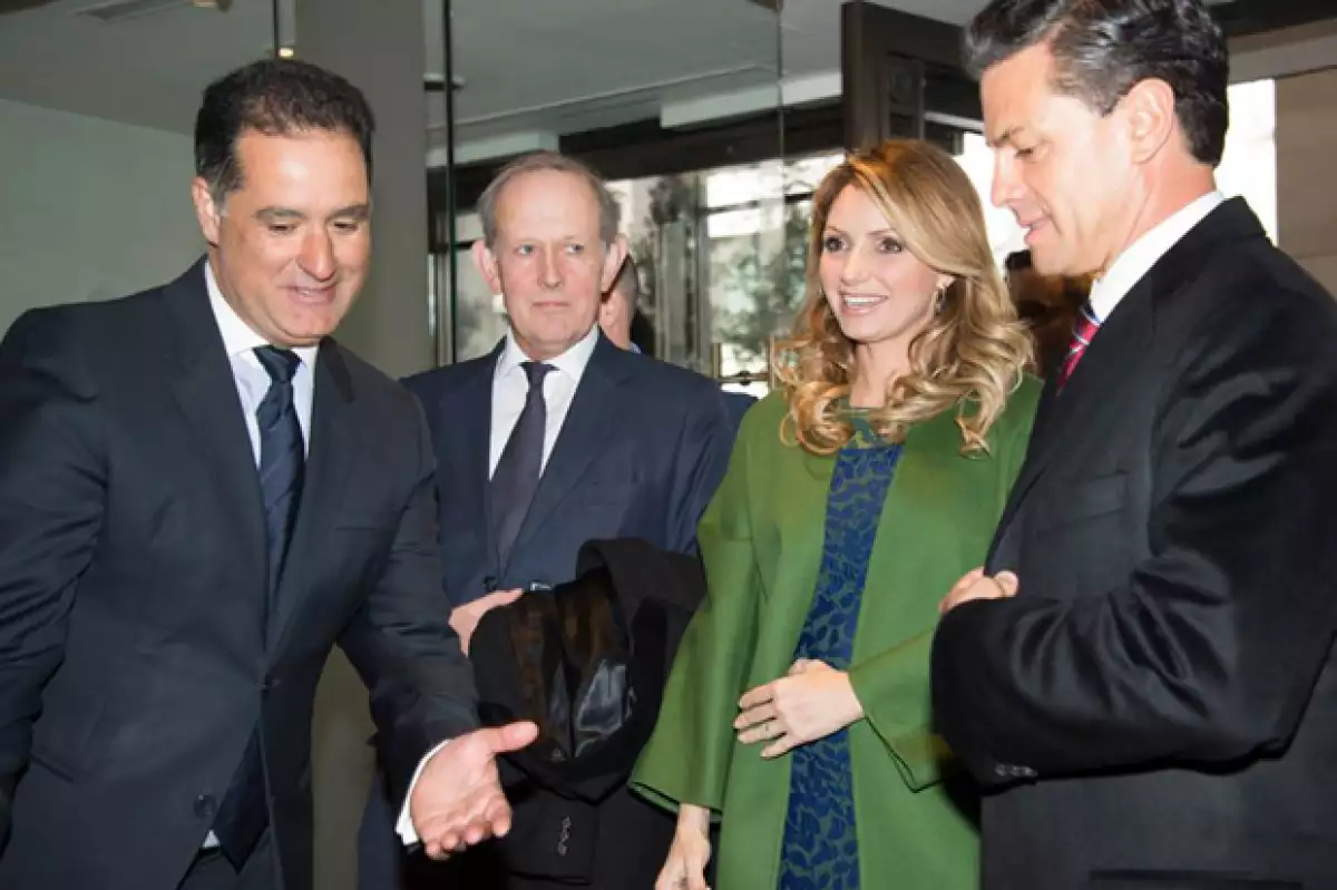 A su paso, el presidente y su esposa visitarán diversos lugares como la Abadía de Westminster.