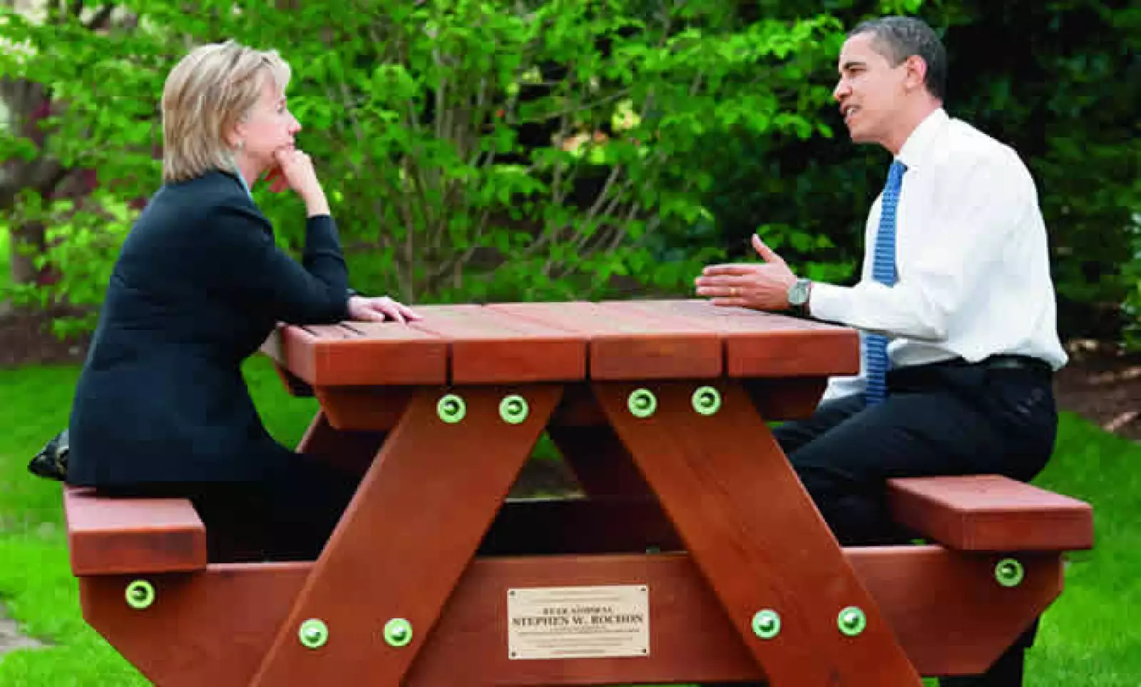 Hillary Clinton pasó de ser su más acérrima enemiga a uno de sus más incondicionales apoyos políticos como secretaria de estado.