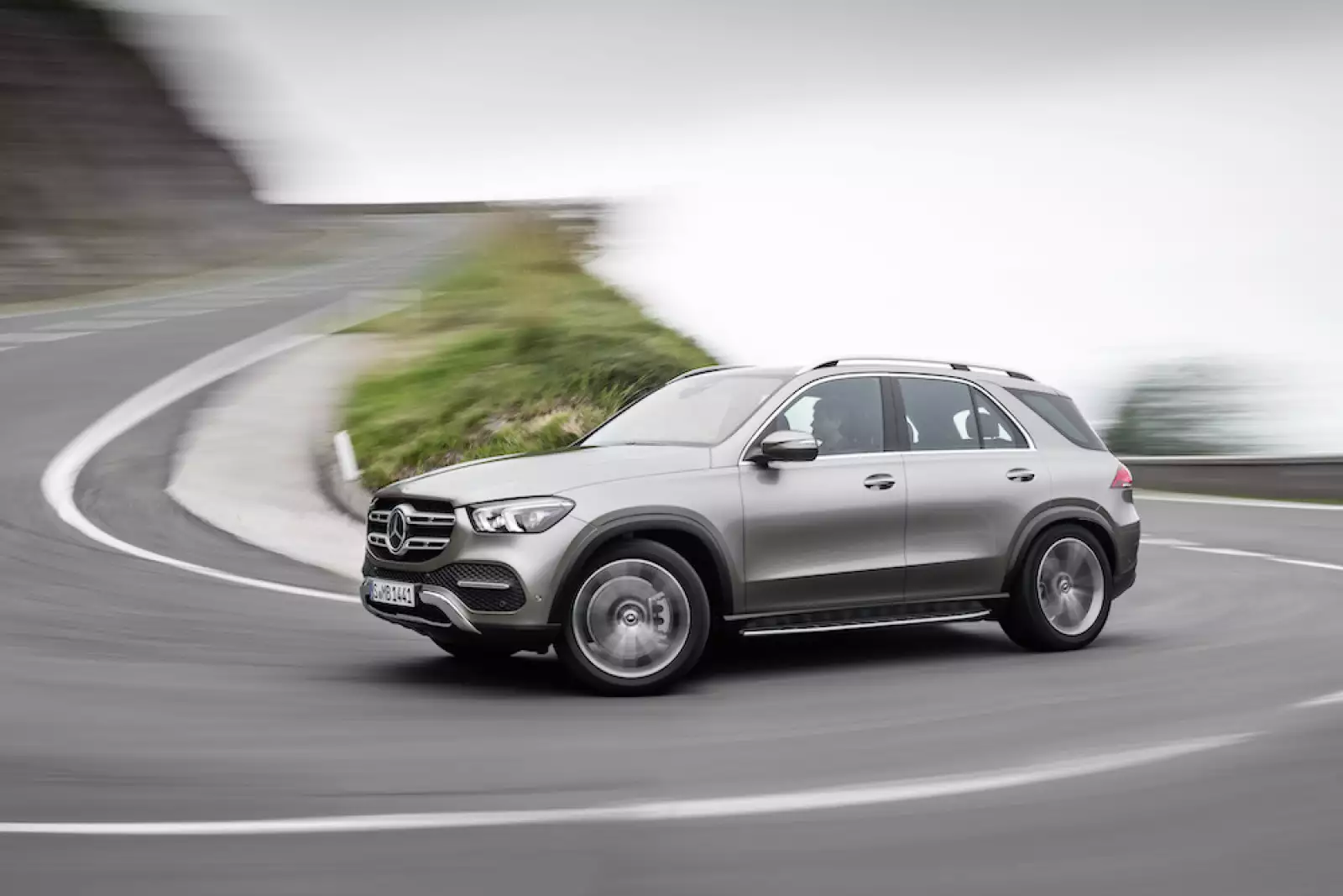 Der neue Mercedes-Benz GLE: Der SUV-Trendsetter, ganz neu durchdacht
The new Mercedes-Benz GLE: The SUV trendsetter completely reconceived