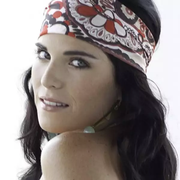 Karla comentó que le gusta el papel que realizará en La Novicia Rebelde pero dijo que no tiene nada en común con ella.