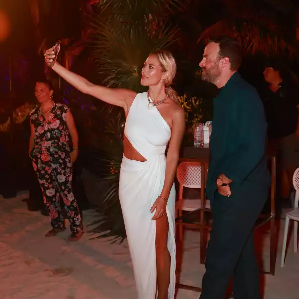 Vanessa Huppenkothen y Max Villegas