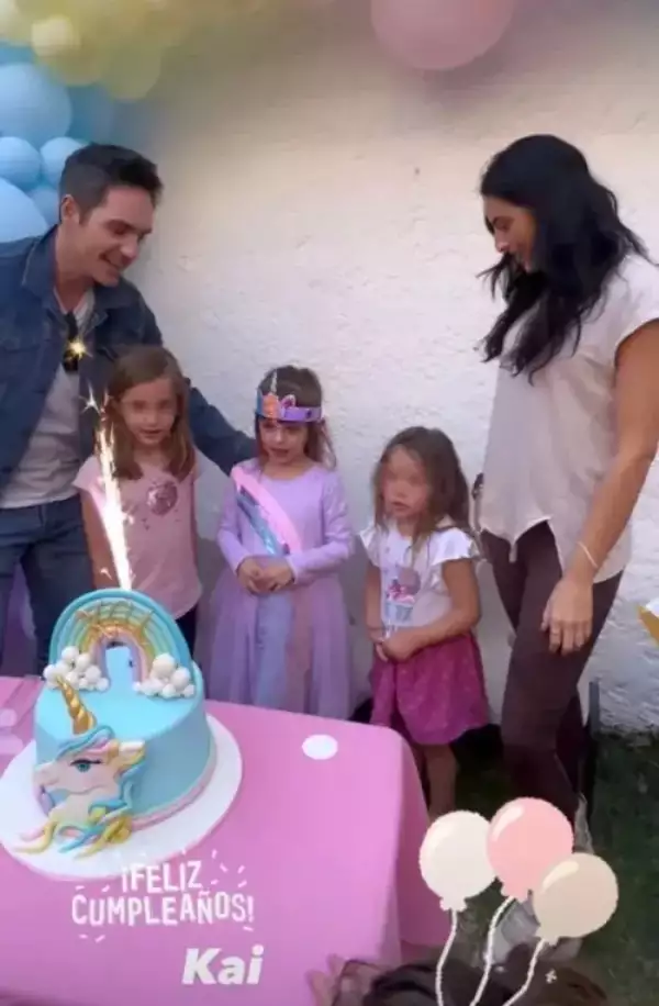 Mauricio y Kailani Ochmann, y Aislinn Derbez