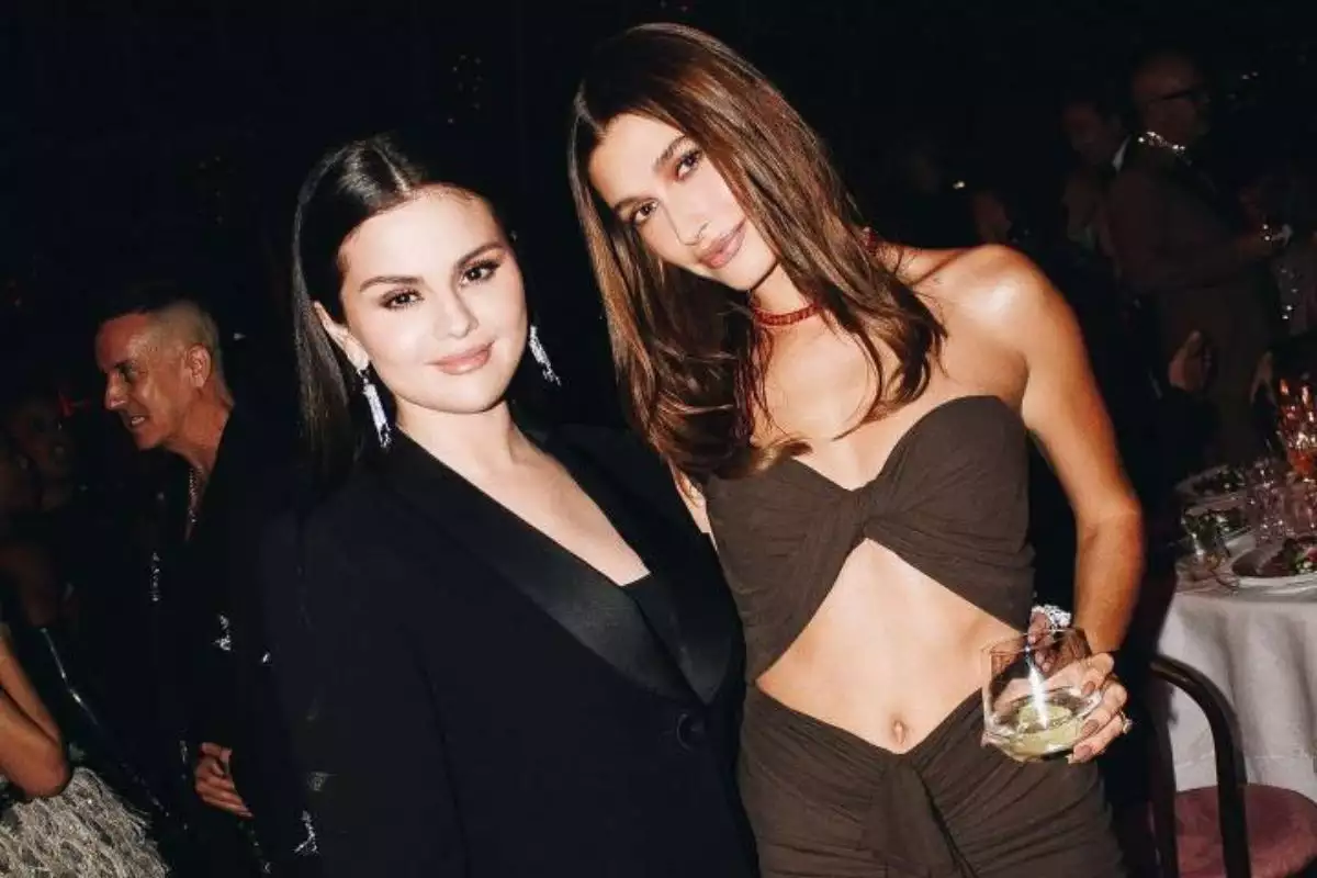 Selena Gomez y Hailey Bieber