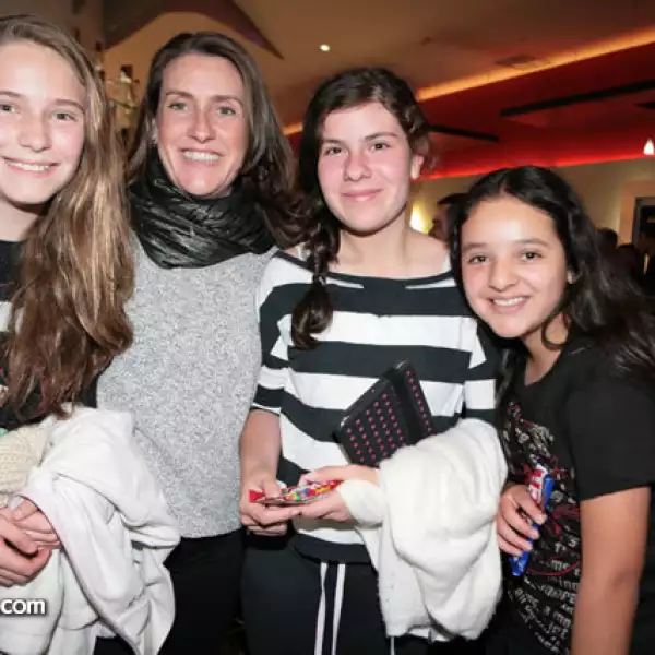 Sofía e Ivette Mitre, Isabella Toscano y Sabrina Rodríguez