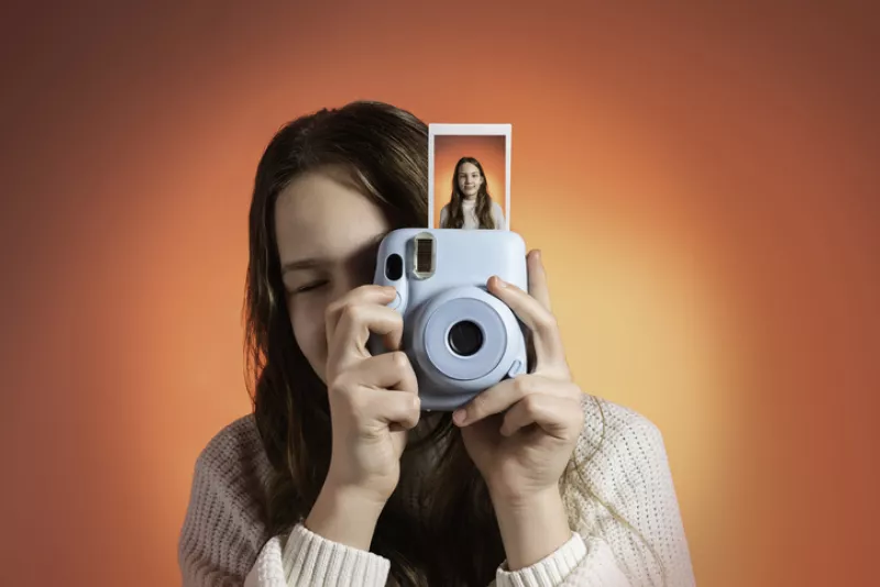 Las deepfake orillan a los jóvenes a imprimir sus fotos