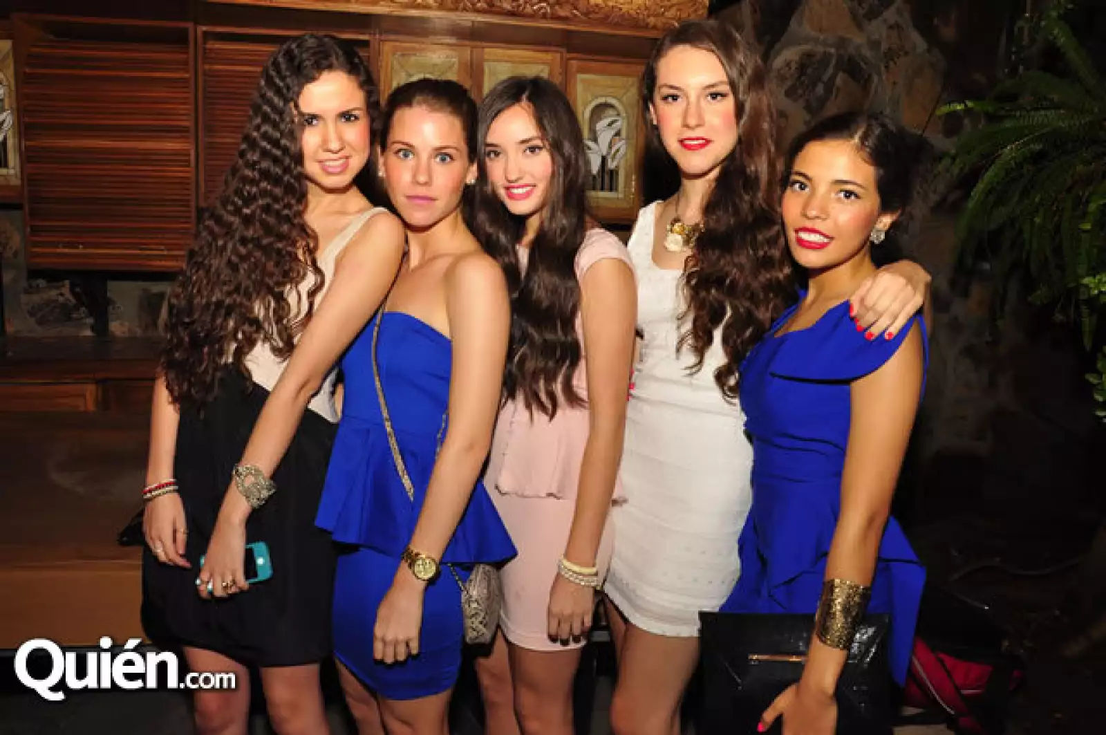 Danny Fonseca, Faty Covarrubias, Cari Hernández, Paloma Castellanos y Greta Farías