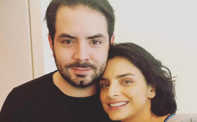 aislinn-derbez-jose-eduardo.jpg