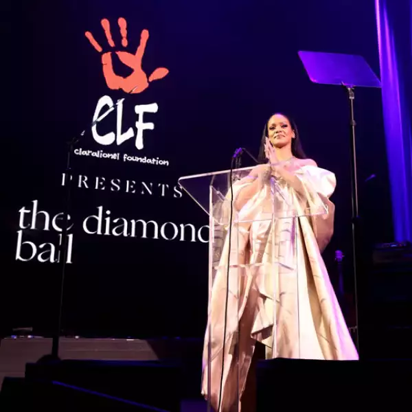 La cantante recaudó 3 millones de dólares para su fundación Clara and Lionel Braithwaite, la cual busca mejorar la calidad de vida de distintas comunidades alrededor del mundo.