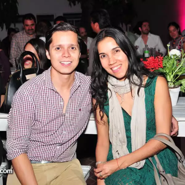 Memo Velasco y Lupita Basulto