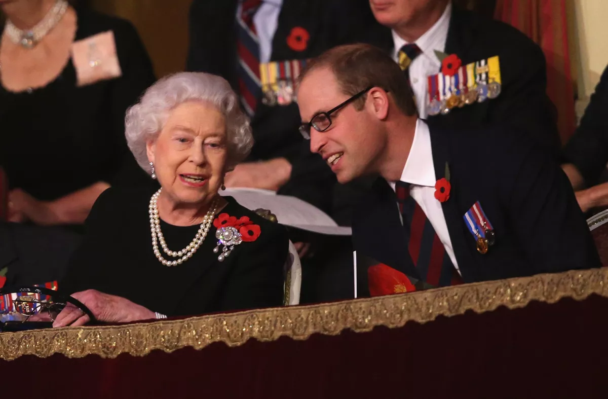 Reina Isabel II y príncipe William
