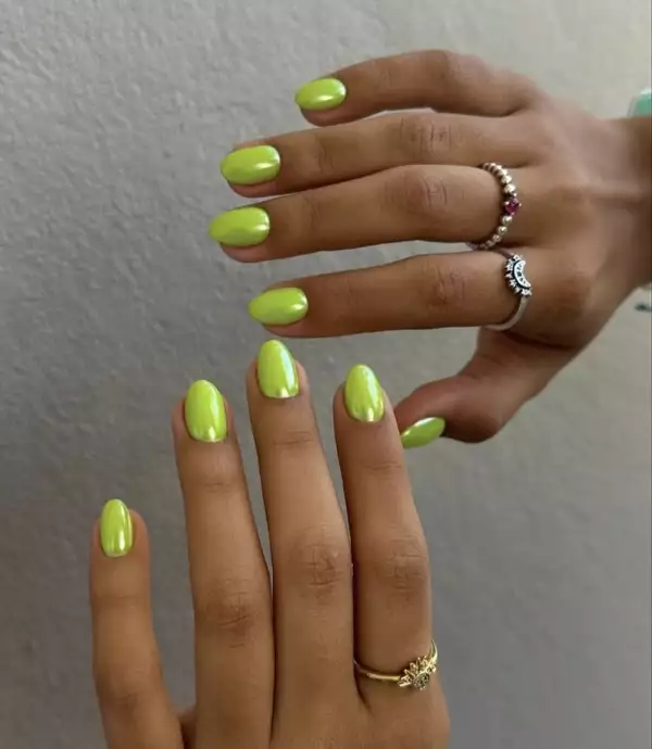  uñas neon verano 2024 