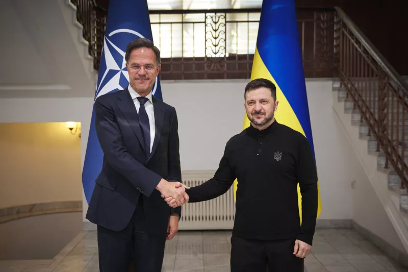 Jefe de la OTAN reconoce obstáculos para lograr una tregua entre Rusia y Ucrania