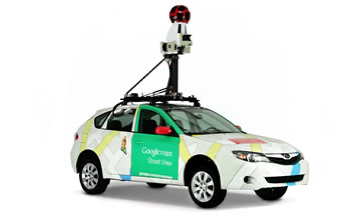 Jon Rafman encontró en las imágenes de Street View una forma de expresar arte (Foto: Cortesía Google)