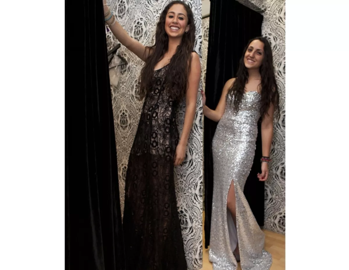 Pola Saadia y Alicia Serur.