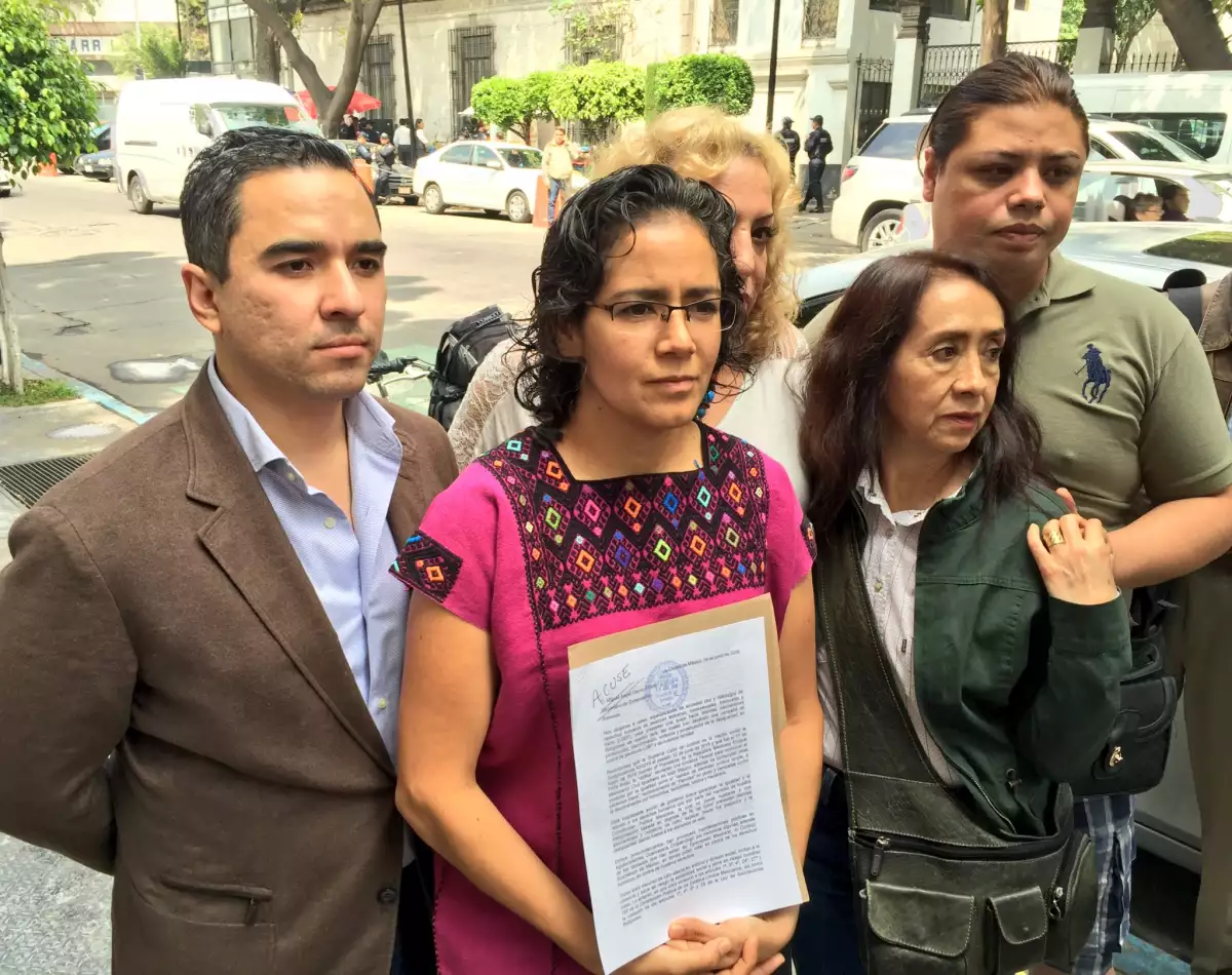 Lol Kin junto con el PRD, criticaron la campaña de odio en contra de los derechos humanos de la comunidad LGBTTI e hicieron un llamado a otras fuerzas políticas para detener los mensajes de odio y descrédito.