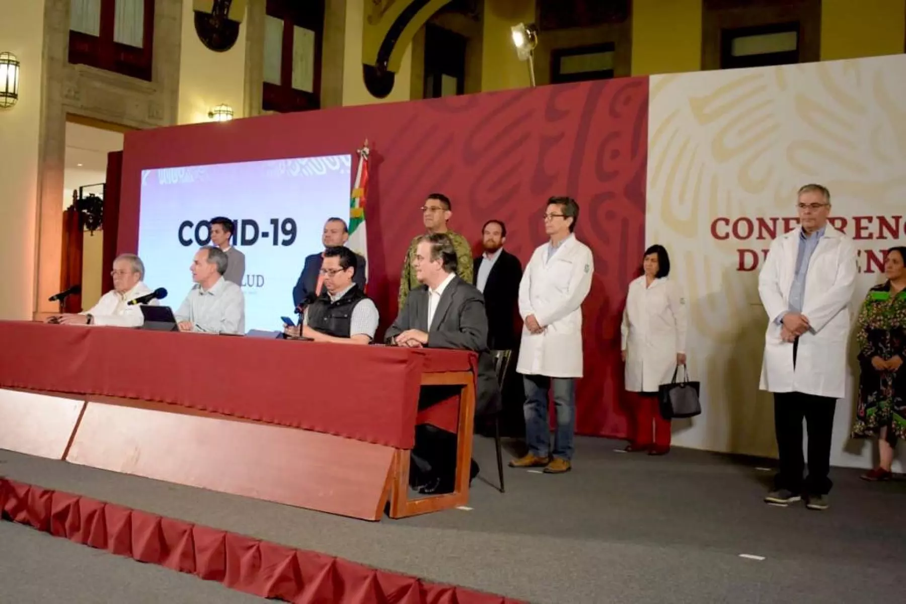Conferencia coronavirus.jpg